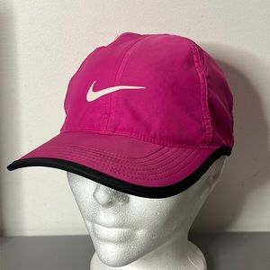 Nike Featherlight Dri Fit Women’s Pink Hat Camp Running Cap Swoosh